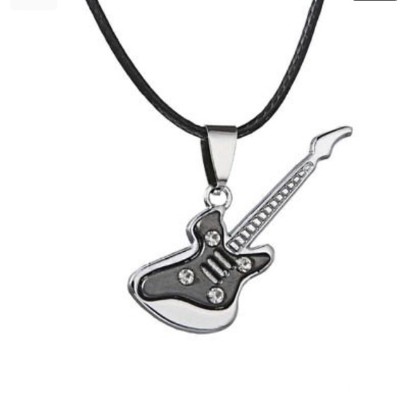 🎸 STAINLESS STEEL BLACK/SILVER GUITAR NECKLACE - Picture 2 of 4